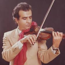 پرویز یاحقی