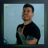 آهنگ عاشقی و حماقت از علی رحیمی