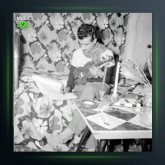 آهنگ تکنوازی ویولون 69 از پرویز یاحقی و جهانگیر ملك