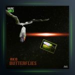 آهنگ پروانه ها از اکو آزاد