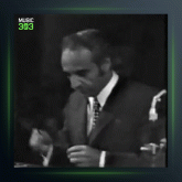 آهنگ درس 27 شهر آشوب از فرامرز پایور