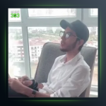 آهنگ این روزا هرکیو میبینم شبیهته از کیارش