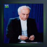 آهنگ رنگ ابوعطا از فرامرز پایور