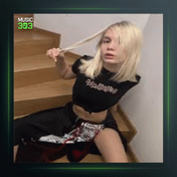 آهنگ Ahirim Sensin از آلینا تیلکی