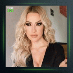 آهنگ Biz Burdayiz از حادیثه