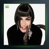 آهنگ Gozlerine Goz Deymish از سزن آکسو