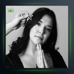 آهنگ Saclarima Yildiz Takana از توچه کاندمیر