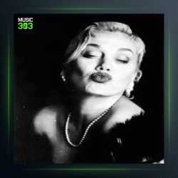 آهنگ Veda Kurk Mantolu Madonna از سزن آکسو