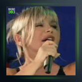 آهنگ Yillar Sonra از سزن آکسو