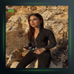 آهنگ Bulutlara Esir Olduk از اجه مومای