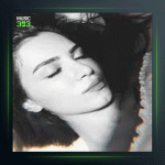 آهنگ Gulumse از فریده هیلال آکین و روباتو