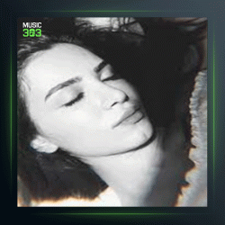 آهنگ Gulumse از فریده هیلال آکین و روباتو