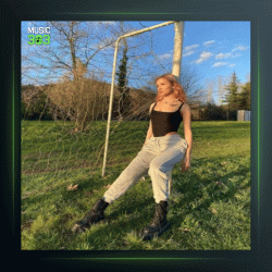 آهنگ Seni Gidi Seni از فریده هیلال آکین