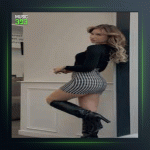 آهنگ Yalnizlik از اجه مومای