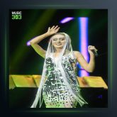 آهنگ Bayılıyorum از ییلدیز تیلبه