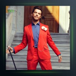 آهنگ Seni Böyle Sevmediler از سینان آکچیل