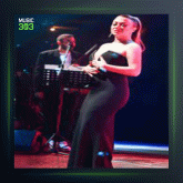 آهنگ Degmezmish Sana از آیچین آسان