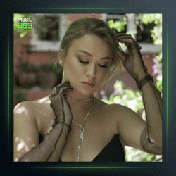 آهنگ Gel Bahtımın Kar Beyazı از آیچین آسان