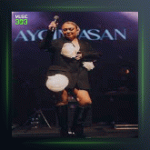 آهنگ Sevemedim Ayriligi از آیچین آسان